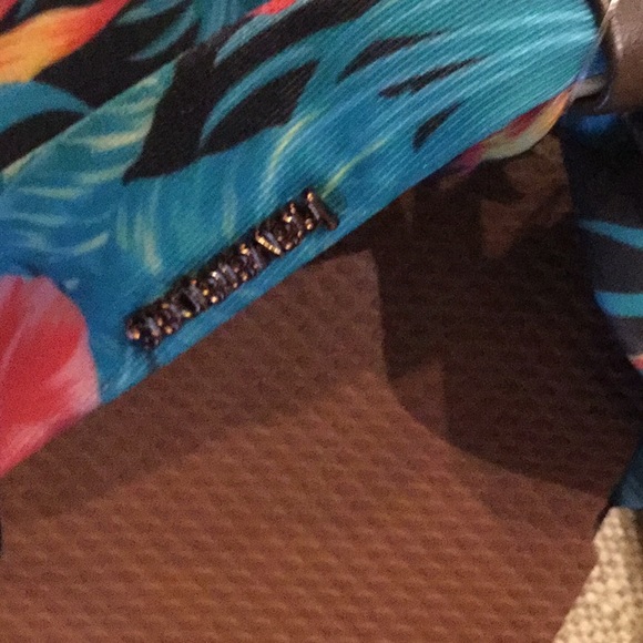 Havaianas Flip Flops - Picture 2 of 6